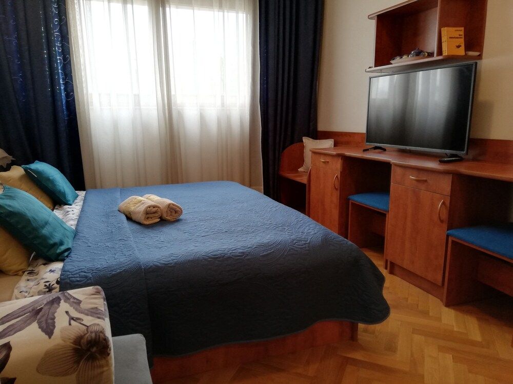 undefined Guest House Happy Brothers Split 10