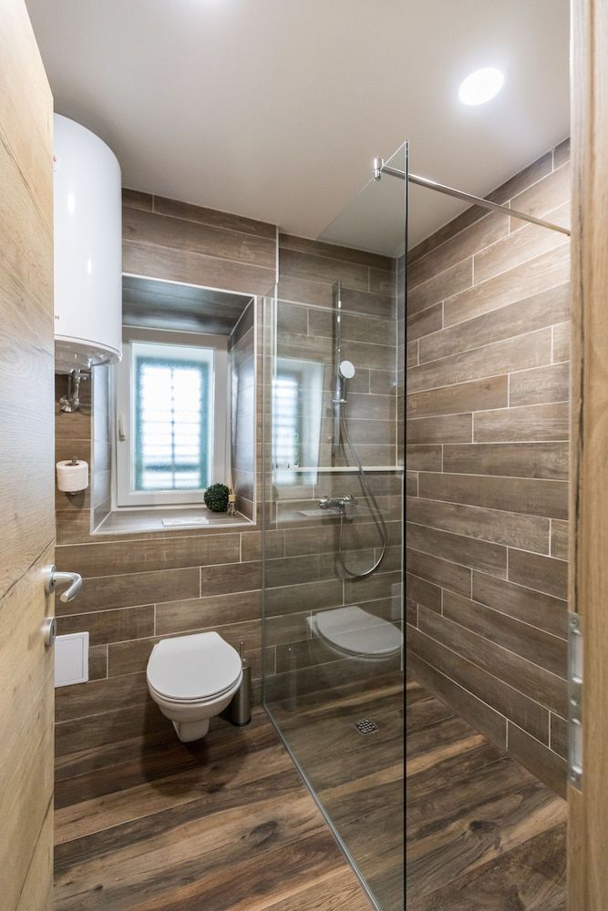 Apinelo Port Rooms Deluxe Double or Twin Room 3