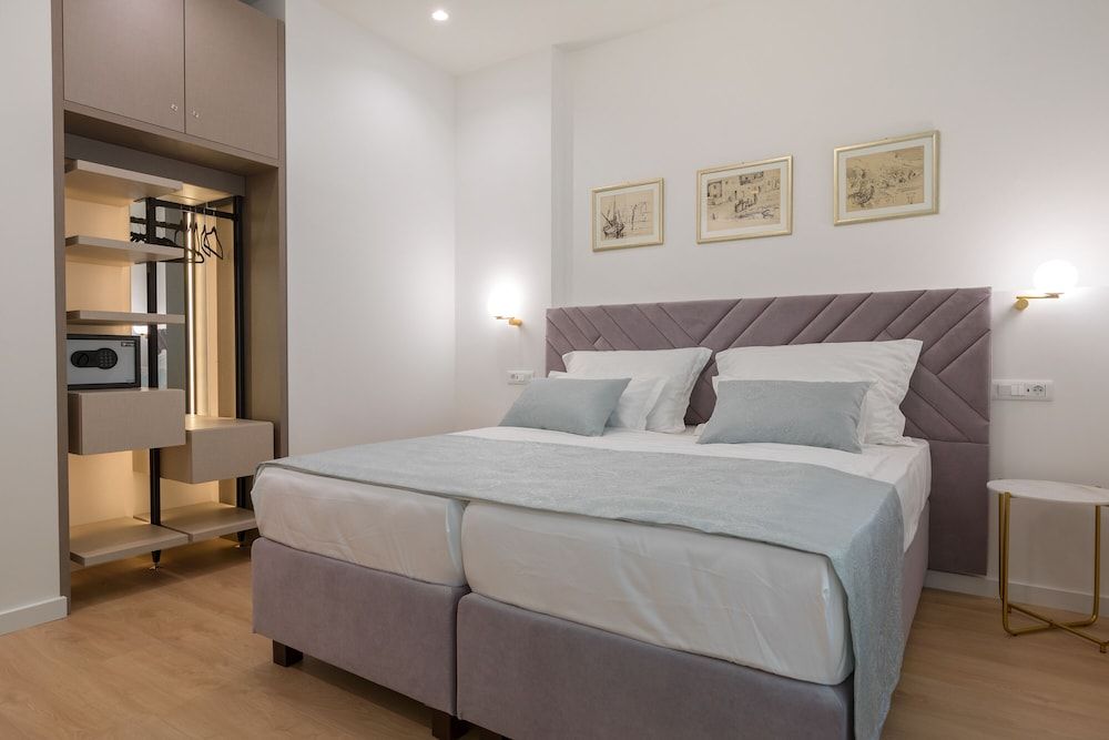 undefined Luxury Rooms Green Park