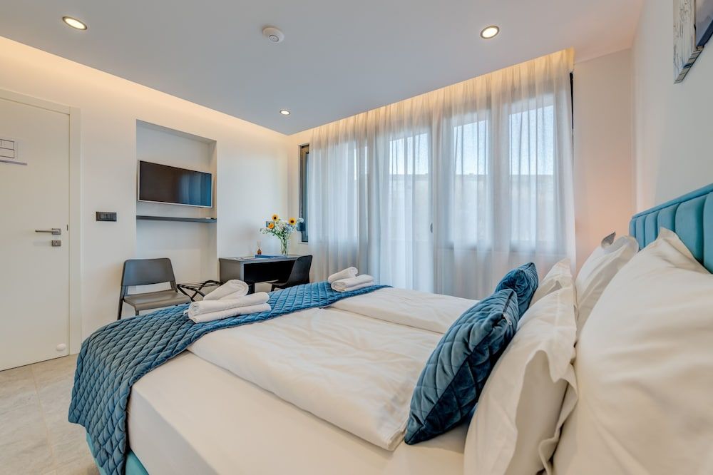 Lichia Amia Luxury Rooms Deluxe Double Room, Balcony 14