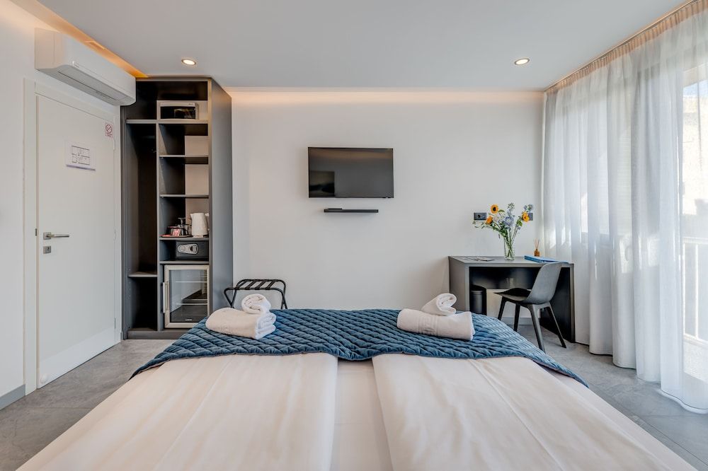 undefined Lichia Amia Luxury Rooms 5