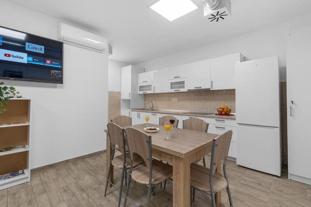undefined Hostel Elli 2