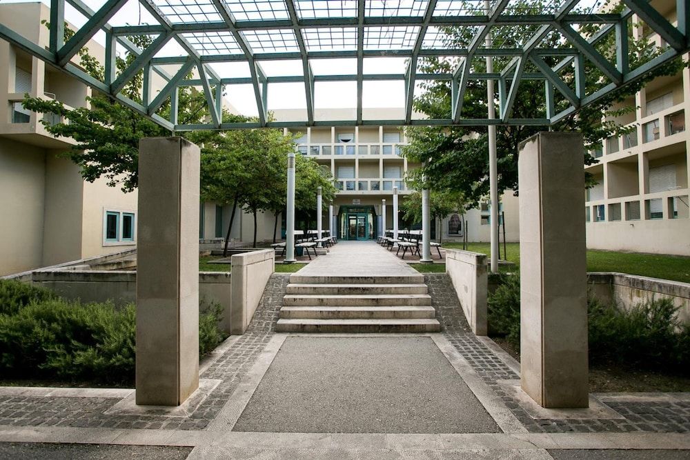 undefined Hostel Spinut 9