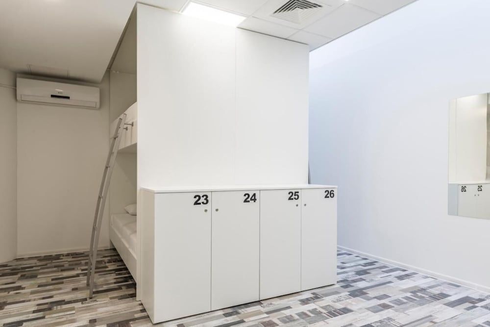 undefined Hostel Book'n'Hook 6