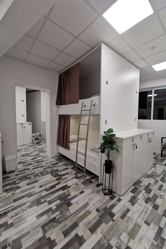 undefined Hostel Book'n'Hook 9