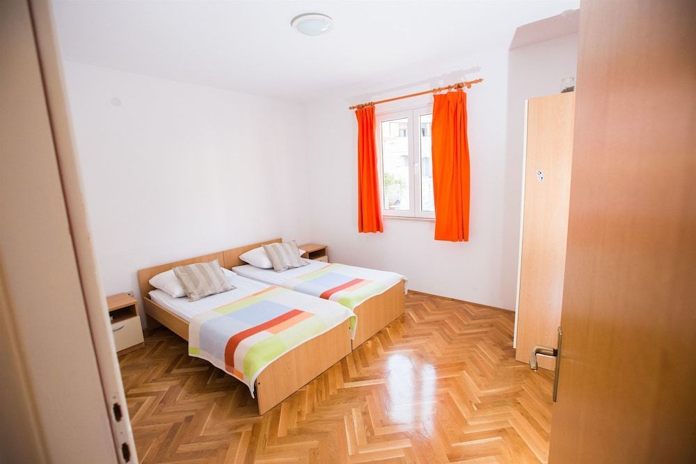 Apartments Adriana