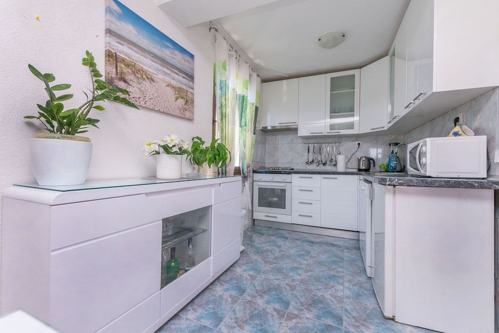 Apartments Ana Apartment (A5) 6