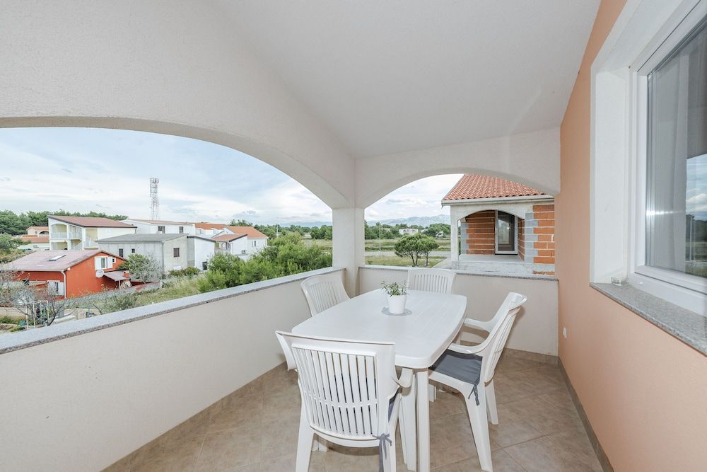 Apartment, 2 Bedrooms (A6)