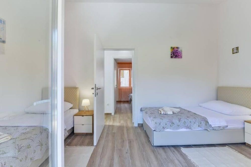 Comfort Villa, 2 Bedrooms, Garden View