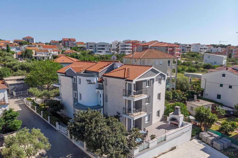 Apartment Antonia 220m From the Beach