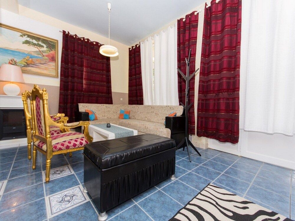 Villa Stil Apartment (Luxury Two-Bedroom Apartment) 15