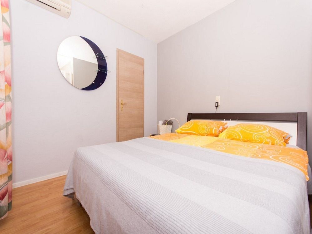 Villa Stil Apartment (Luxury One Bedroom Apartment with Bal) 3