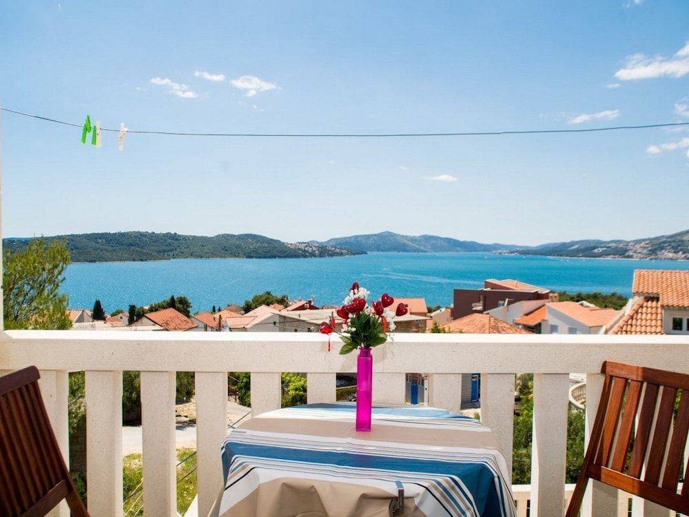 Villa Stil Apartment (Luxury One Bedroom Apartment with Bal) 23