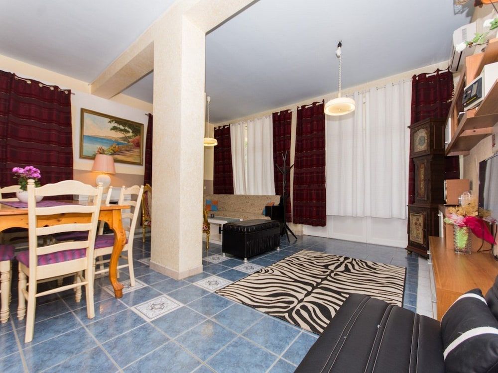 Villa Stil Apartment (Luxury Two-Bedroom Apartment) 16