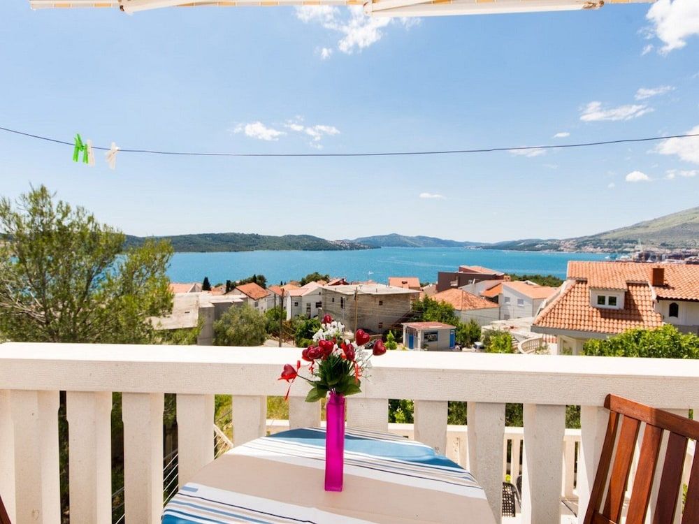 Villa Stil Apartment (Luxury One Bedroom Apartment with Bal) 22