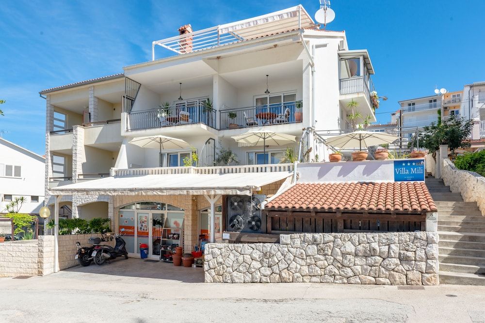 undefined Villa Mili 6