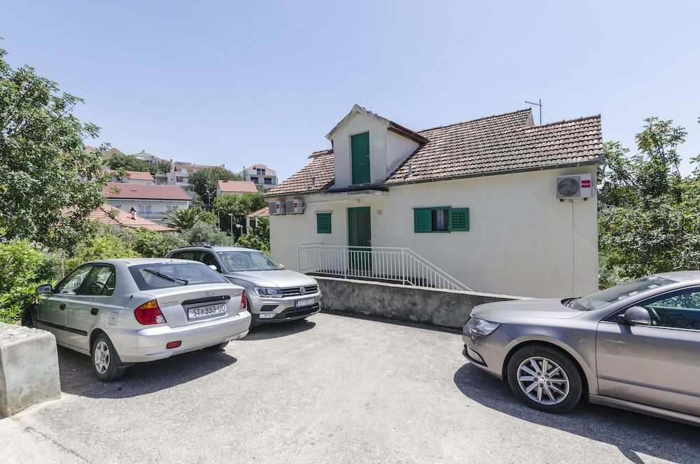 undefined Apartments Marija 3