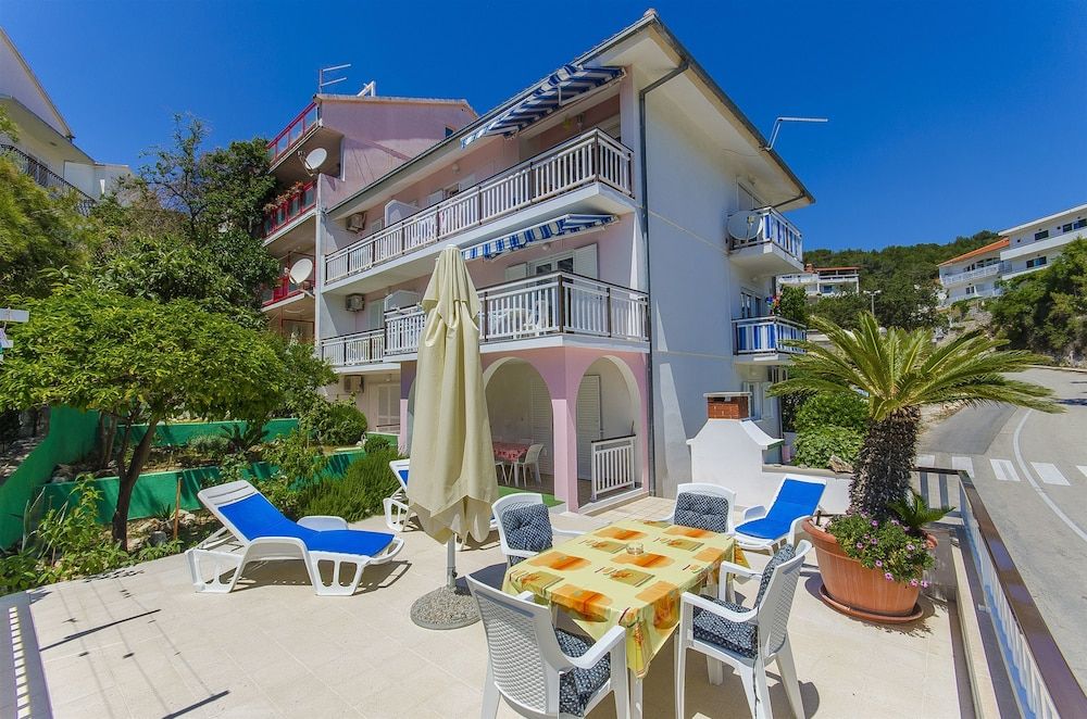 undefined Apartments Zvonimir 5