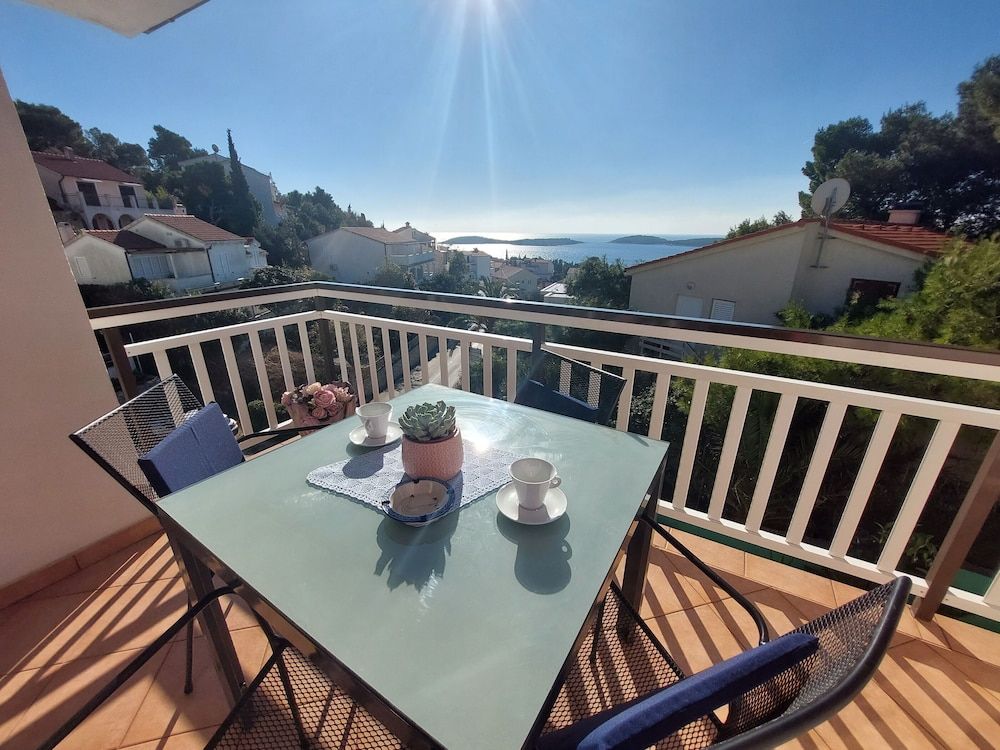 Apartments Zvonimir Apartment (A1) 7