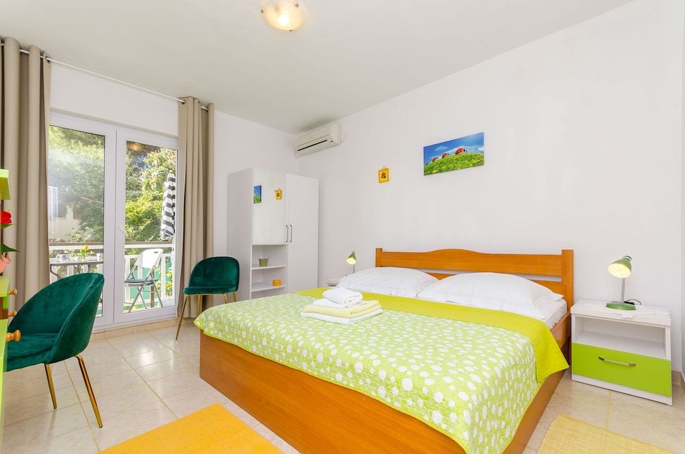 undefined Apartments Zvonimir 2