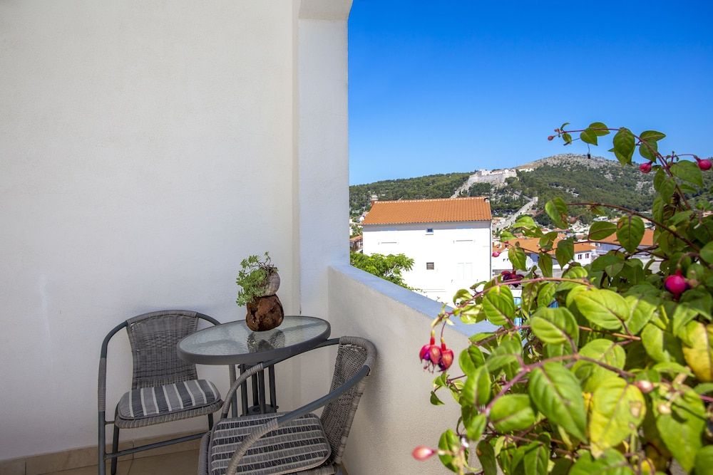 undefined Apartments Milka 6