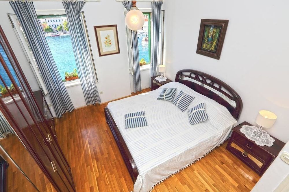 undefined Apartment Hvar - Center Town