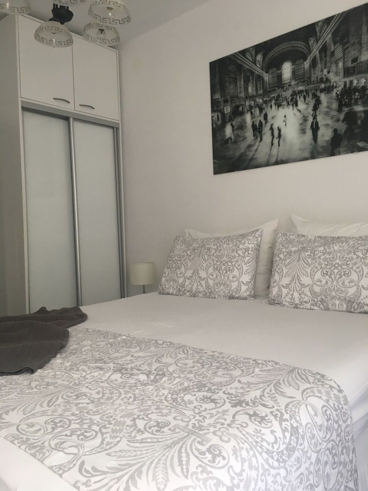 Casa di Lavanda Comfort Apartment, 2 Bedrooms, Balcony 6