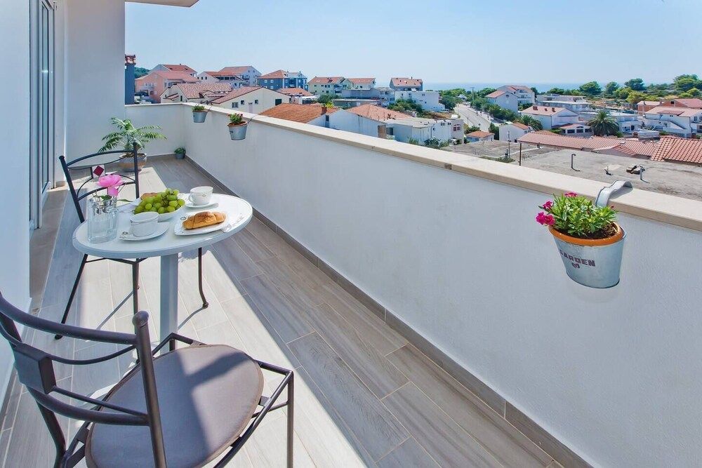 undefined Apartments Nina Hvar town 9