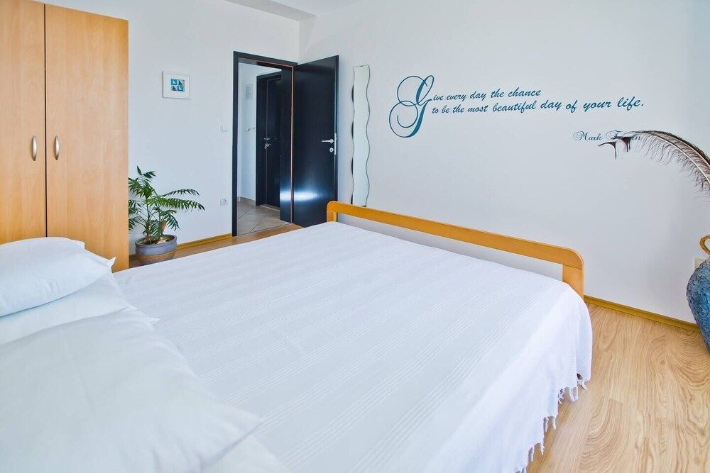 Apartments Nina Hvar town Superior Apartment, Terrace, Sea View 9