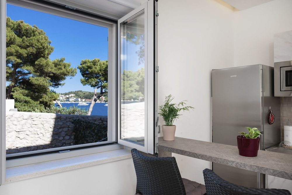 undefined Beach Residences Caroline 10