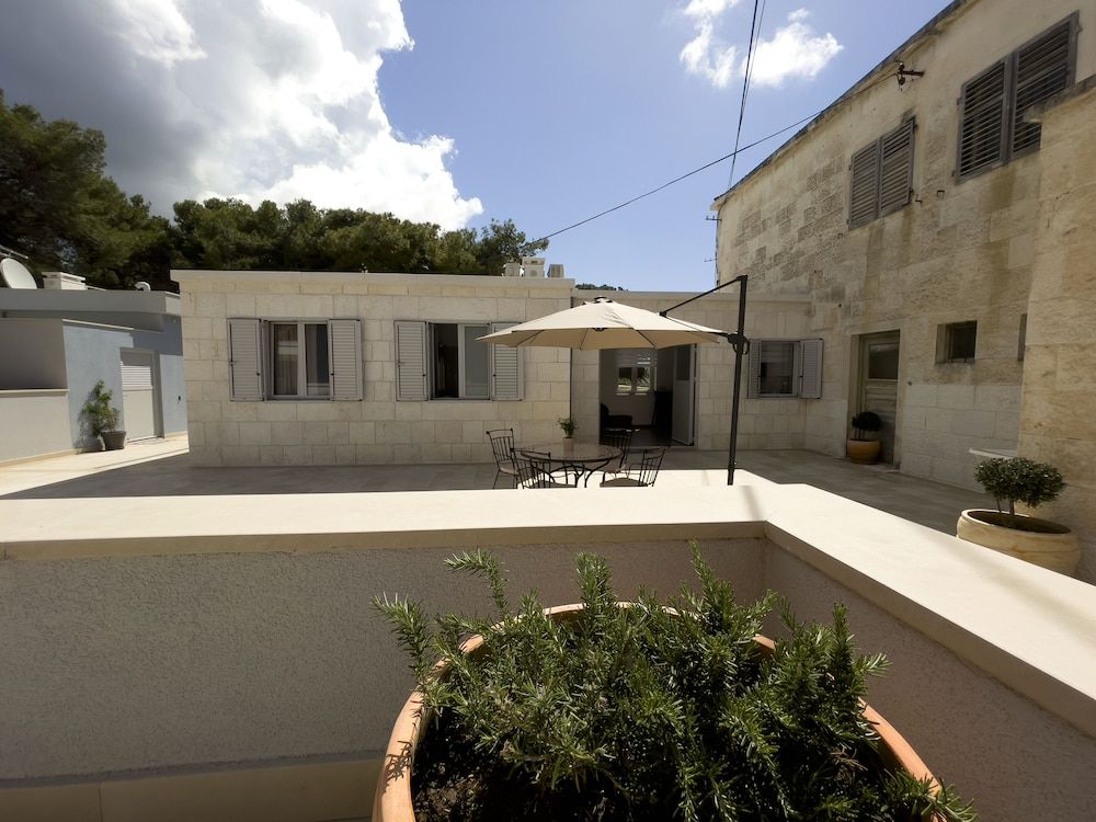 undefined Beach Residences Caroline 5