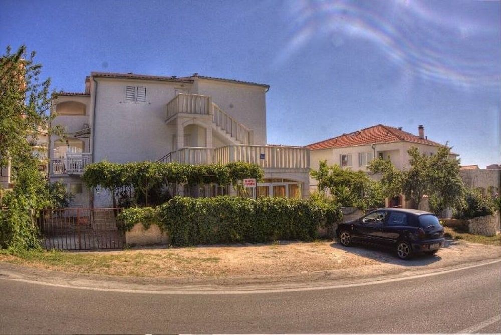 undefined Marija - Free Parking - Naranca 4