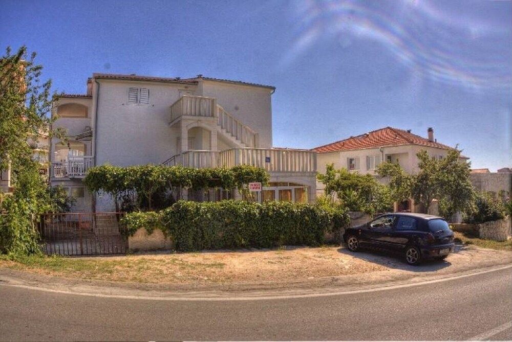 undefined Marija - Free Parking - A1 4