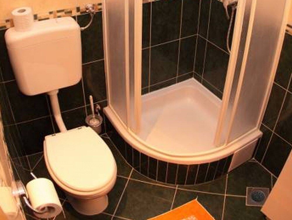 undefined Marija - Free Parking - Crveni 9