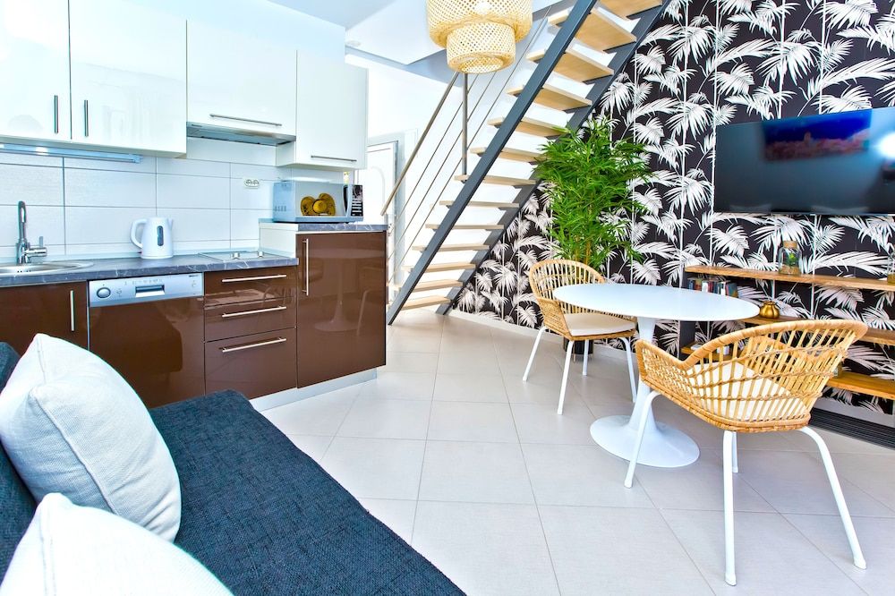 undefined Apartments Maslina 6