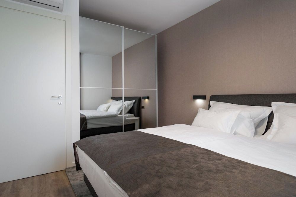 Hotel Teranea Comfort Double or Twin Room 7