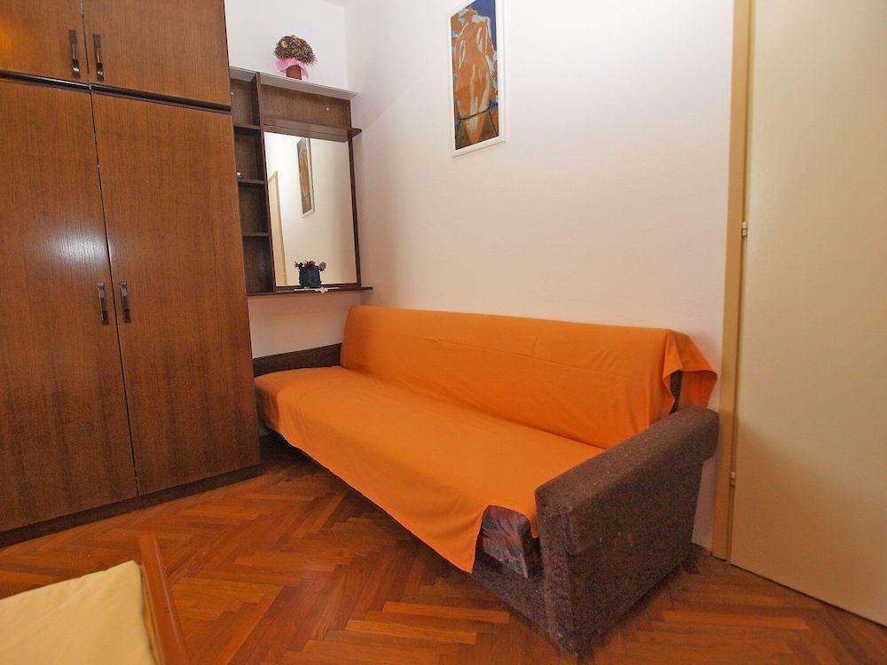 Apartment 256
