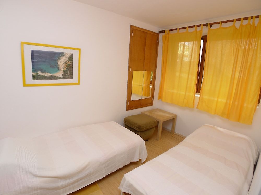 Apartment (2 Bedrooms)