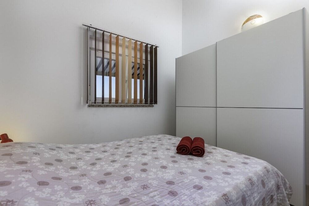 Apartment (A2)
