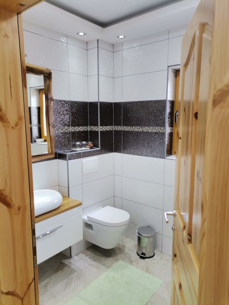 Rustic Inn River Deluxe Room, 1 Queen Bed, Non Smoking 51