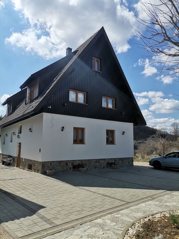 undefined Rustic Inn River 2