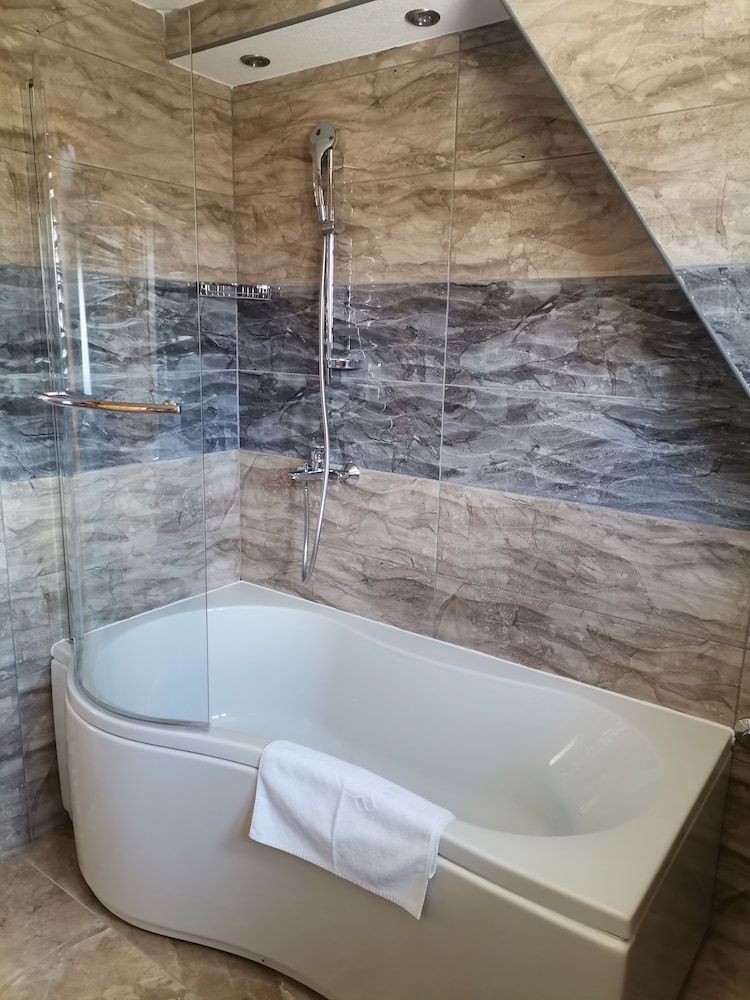 Rustic Inn River Deluxe Room, 1 Queen Bed, Non Smoking 68