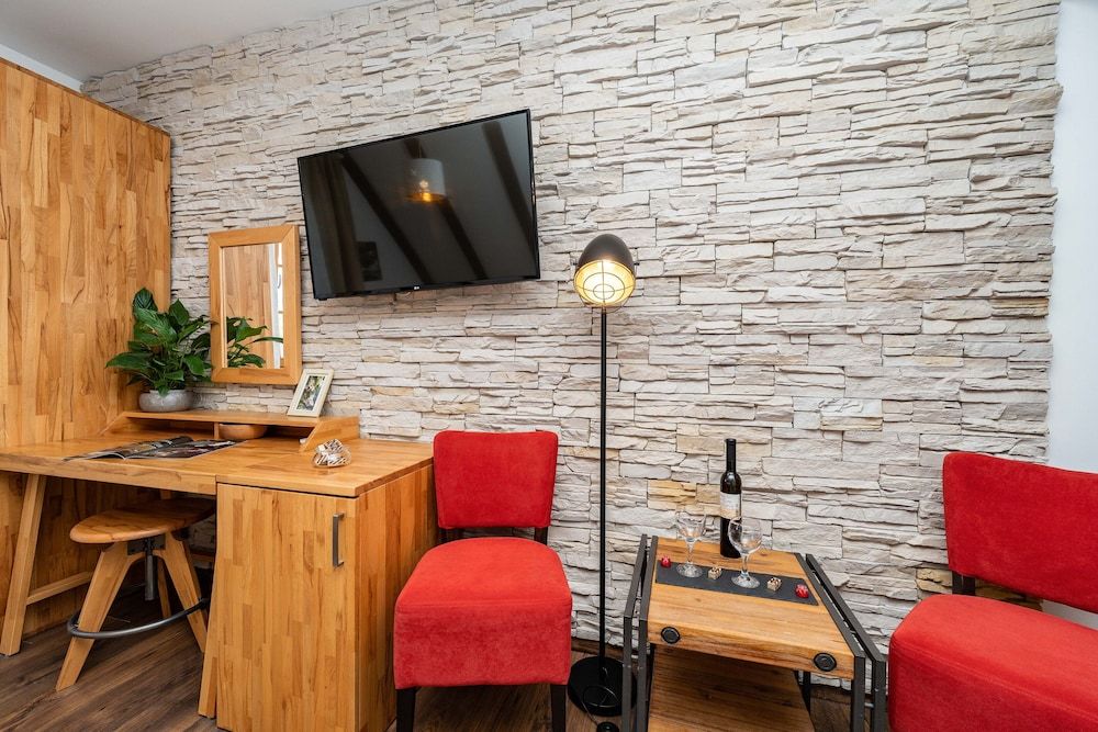 B&B Villa Sumrak Plitvica Rooms Deluxe Double Room, Park View 12