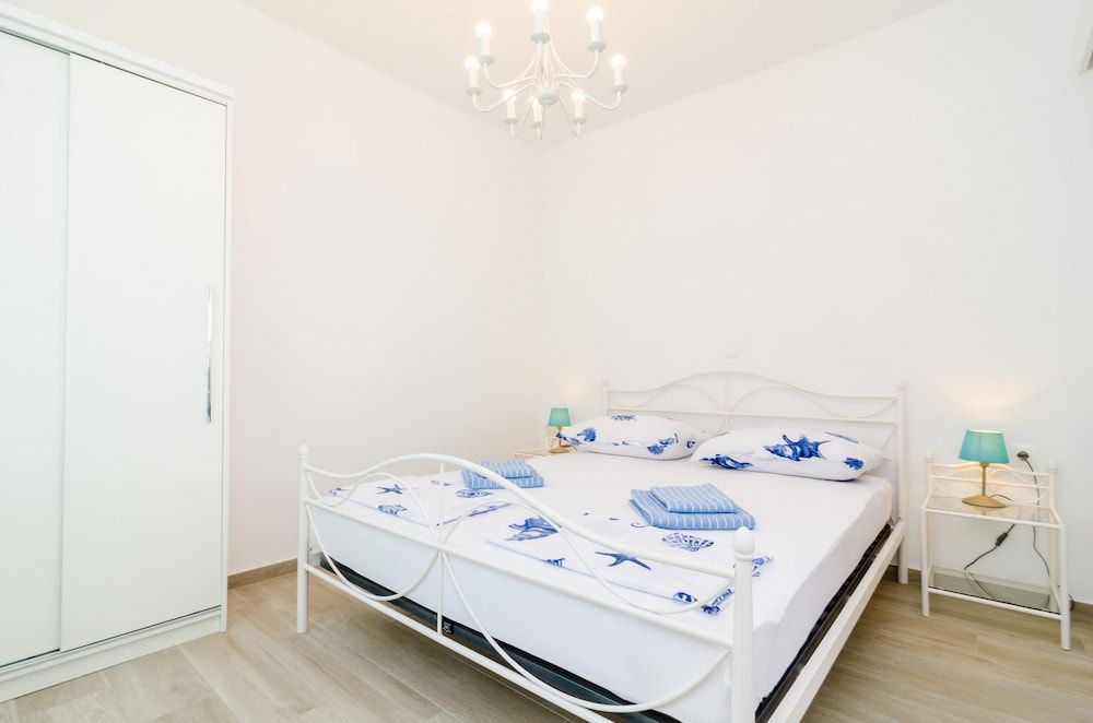 undefined ABC Apartments