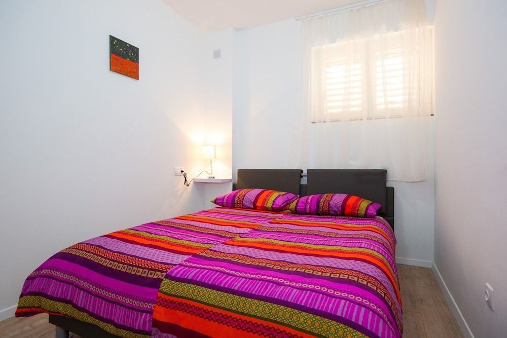 undefined City Apartments Lani 3 10