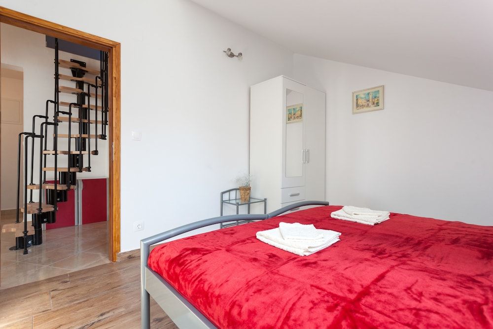 undefined House Hedera III 4