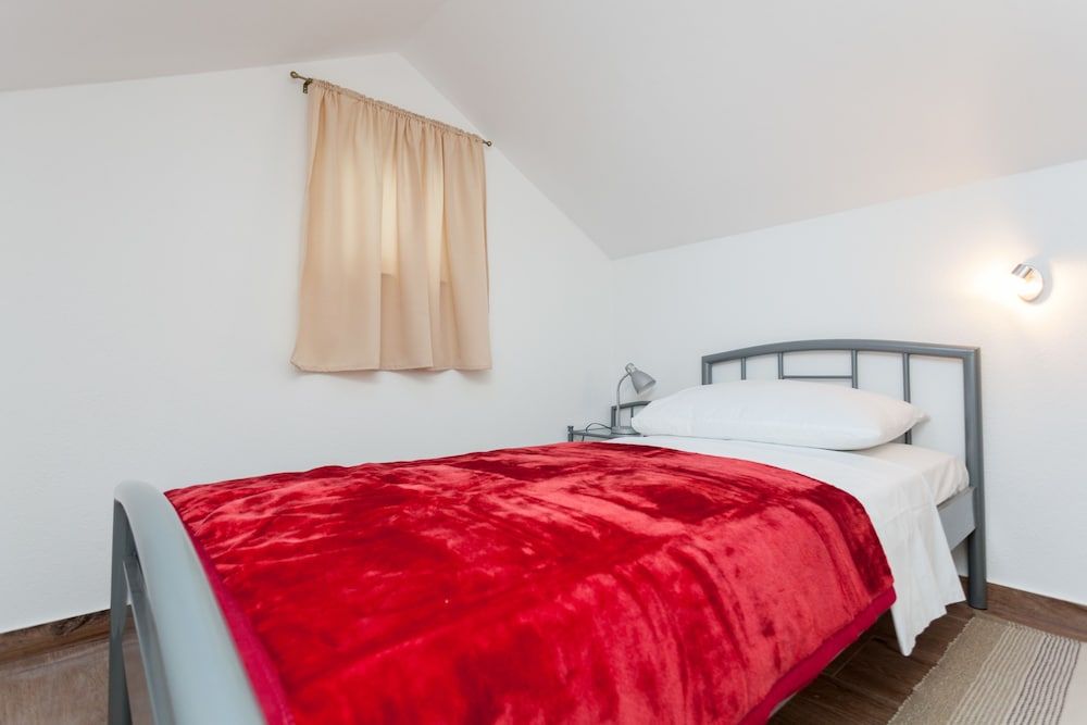 undefined House Hedera III 5