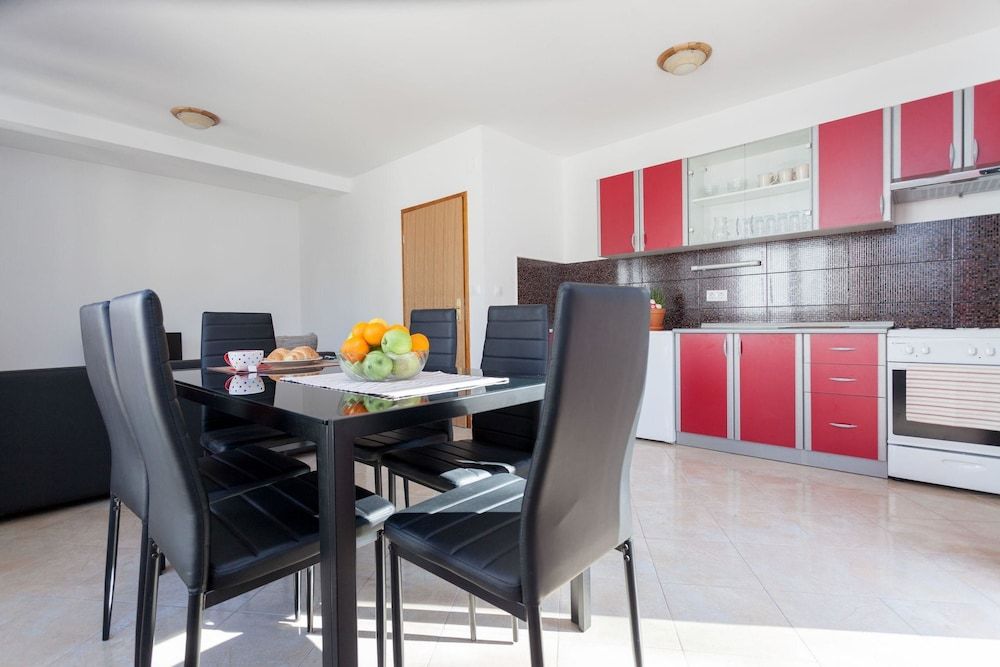 House Hedera III Apartment, 1 Bedroom, Balcony (Hedera A49) 2