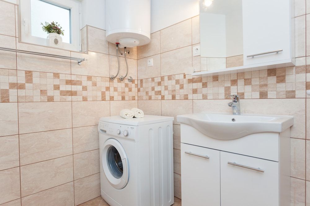 House Hedera III Gallery Apartment, 2 Bedrooms, Balcony (Hedera A52) 28