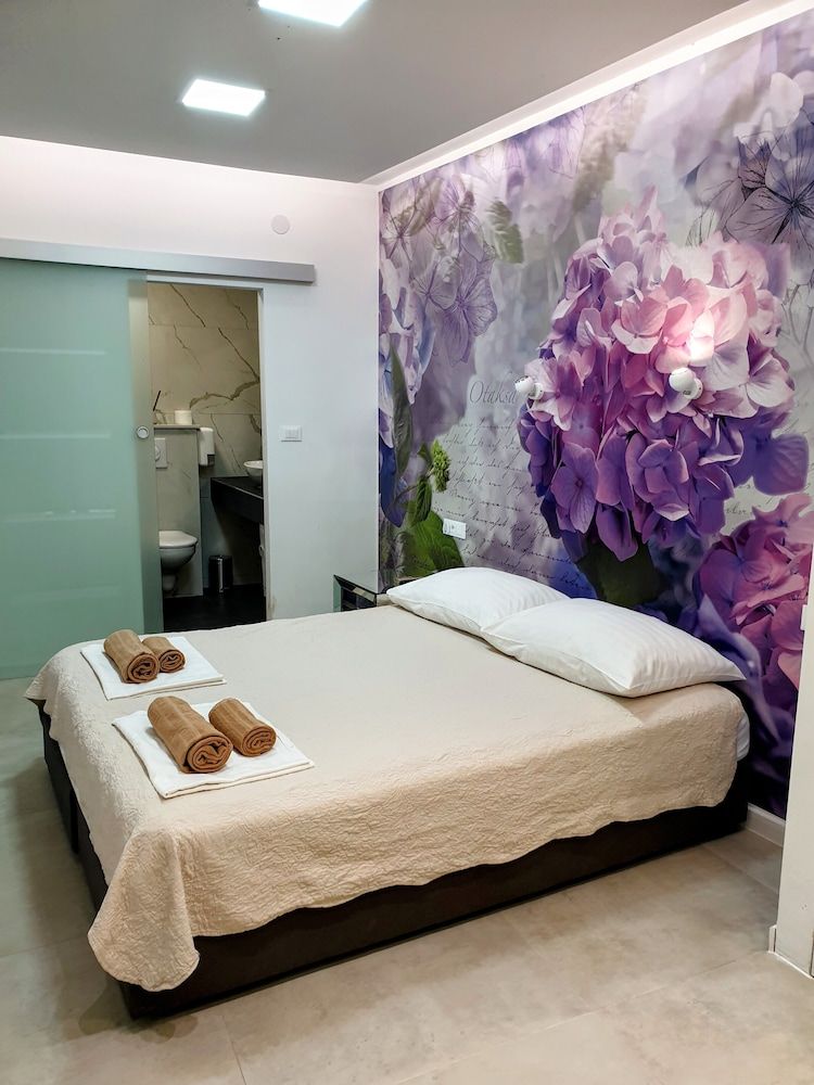 undefined Apartments Ramona 9